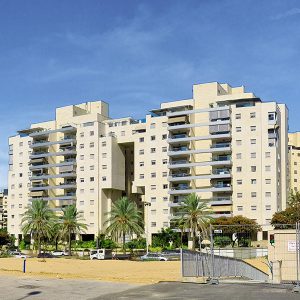 ניהול נכסים חזית בניינים 10 קומות